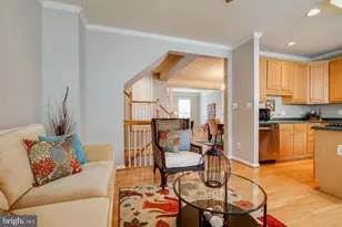 2814 Laura Gae Cir, Vienna, VA 22180 - Photo 8