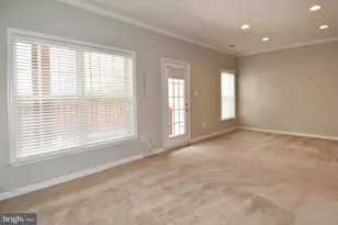2814 Laura Gae Cir, Vienna, VA 22180 - Photo 4
