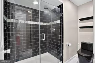 7919 Bracksford Ct, Fairfax Station, VA 22039 - Photo 50