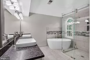 7919 Bracksford Ct, Fairfax Station, VA 22039 - Photo 22