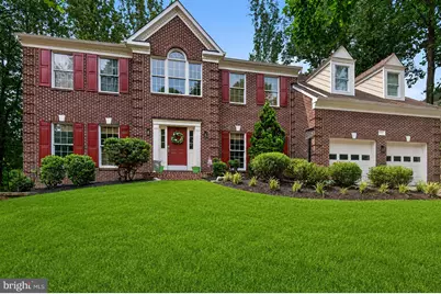 7919 Bracksford Court, Fairfax Station, VA 22039 - Photo 2