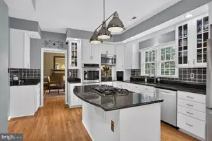 7919 Bracksford Ct, Fairfax Station, VA 22039 - Photo 36