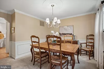 4915 Shadow Valley Drive, Fairfax, VA 22030 - Photo 6