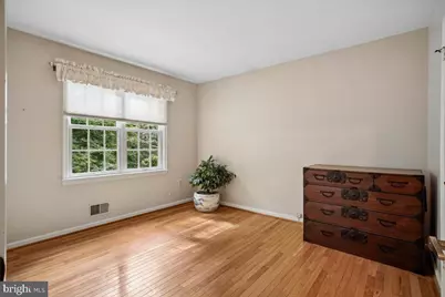 4915 Shadow Valley Drive, Fairfax, VA 22030 - Photo 30
