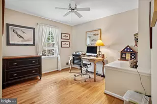4915 Shadow Valley Dr, Fairfax, VA 22030 - Photo 28