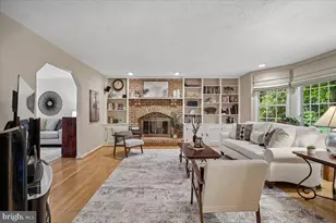 4915 Shadow Valley Dr, Fairfax, VA 22030 - Photo 14
