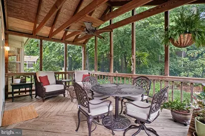 4915 Shadow Valley Drive, Fairfax, VA 22030 - Photo 36
