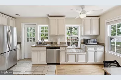 2250 Arlington Terrace, Alexandria, VA 22303 - Photo 10