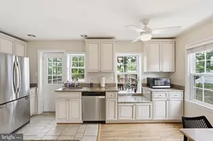 2250 Arlington Terrace, Alexandria, VA 22303 - Photo 10