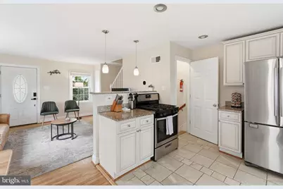 2250 Arlington Terrace, Alexandria, VA 22303 - Photo 8