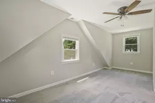 6024 Rixey Dr, Alexandria, VA 22303 - Photo 28