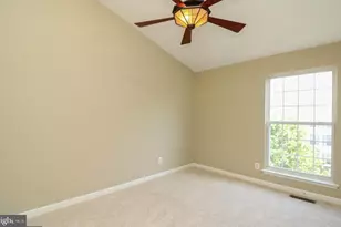 12621 Fair Crest Ct, Fairfax, VA 22033 - Photo 12