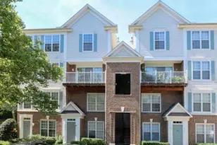 12621 Fair Crest Ct, Fairfax, VA 22033 - Photo 1