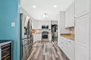 5636 Fort Corloran Dr, Burke, VA 22015 - Photo 12