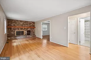 1877 Post Oak Trail, Reston, VA 20191 - Photo 18