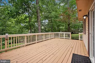 1877 Post Oak Trail, Reston, VA 20191 - Photo 44
