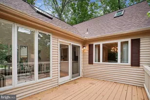 1877 Post Oak Trail, Reston, VA 20191 - Photo 42
