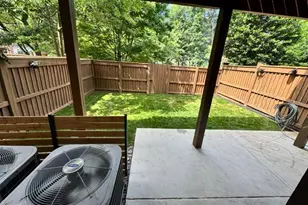 2304 Sawtooth Oak Ct, Vienna, VA 22182 - Photo 44