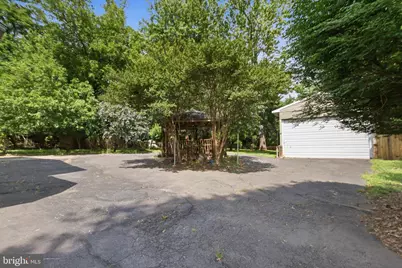 511 Malcolm Road NW, Vienna, VA 22180 - Photo 6