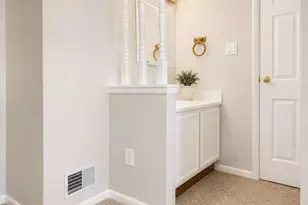 5580 Hecate Ct, Fairfax, VA 22032 - Photo 8