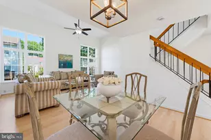 5849 Wye Oak Commons Ct, Burke, VA 22015 - Photo 8