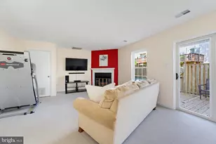 5849 Wye Oak Commons Ct, Burke, VA 22015 - Photo 22