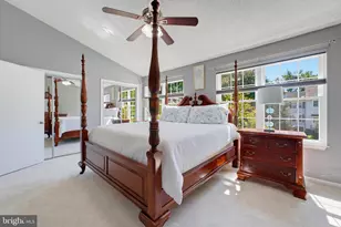 5849 Wye Oak Commons Ct, Burke, VA 22015 - Photo 14