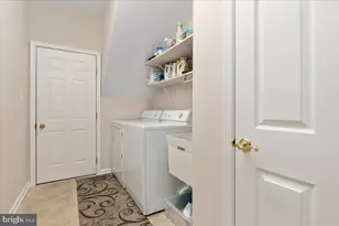 1501 Judd Ct, Herndon, VA 20170 - Photo 18