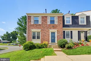 4918 Van Walbeek Pl, Annandale, VA 22003 - Photo 2