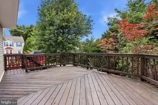 6428 Overcoat Ln, Centreville, VA 20121 - Photo 20