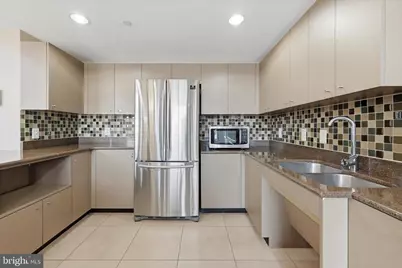 2451 Midtown Avenue #1015, Alexandria, VA 22303 - Photo 24