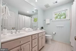 1904 Poole Ln, McLean, VA 22101 - Photo 24