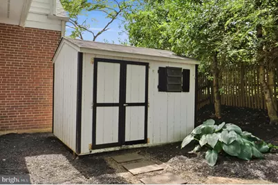 1904 Poole Lane, McLean, VA 22101 - Photo 36