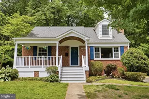 1904 Poole Ln, McLean, VA 22101 - Photo 2