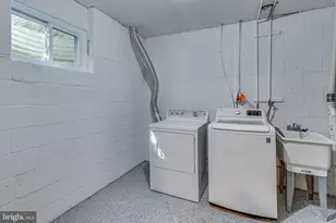 3374 Breckenridge Ct, Annandale, VA 22003 - Photo 32