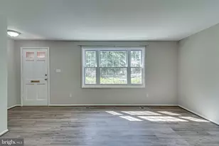 3374 Breckenridge Ct, Annandale, VA 22003 - Photo 6