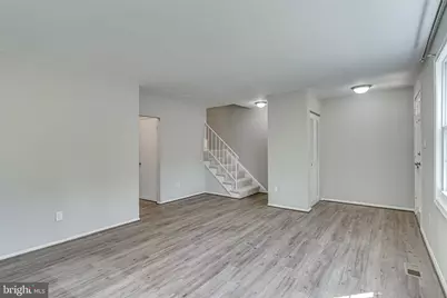 3374 Breckenridge Court, Annandale, VA 22003 - Photo 4