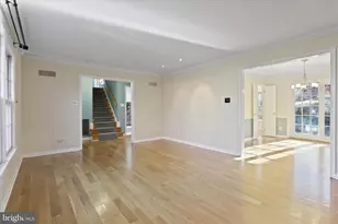 6543 Cedarwood Ct, Falls Church, VA 22041 - Photo 6