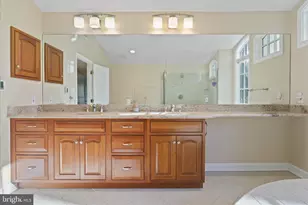 6543 Cedarwood Ct, Falls Church, VA 22041 - Photo 24
