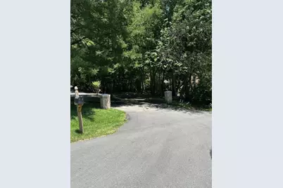 264 Golden Woods Court, Great Falls, VA 22066 - Photo 2
