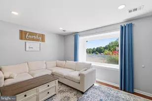 9120 Huber Ct, Burke, VA 22015 - Photo 4