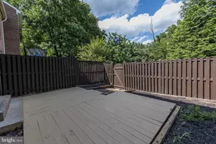 11924 Travistock Ct, Reston, VA 20191 - Photo 34
