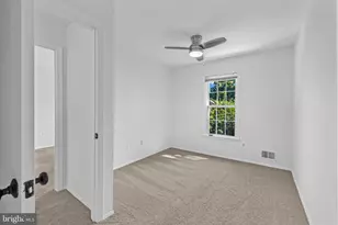 11924 Travistock Ct, Reston, VA 20191 - Photo 24