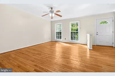 6016 Rockton Court, Centreville, VA 20121 - Photo 8