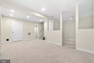 6016 Rockton Ct, Centreville, VA 20121 - Photo 32
