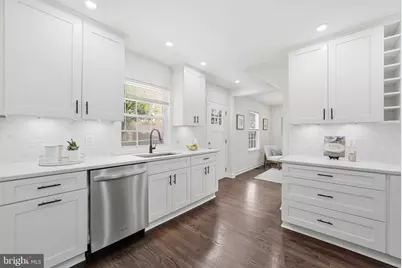 2828 W George Mason Road, Falls Church, VA 22042 - Photo 8