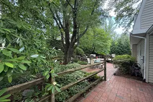 8715 Arley Dr, Springfield, VA 22153 - Photo 4