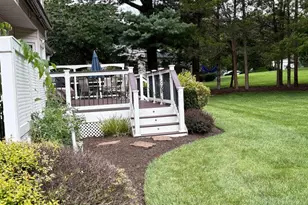 2711 Mustang Dr, Herndon, VA 20171 - Photo 2