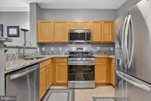 12000 Market St, Reston, VA 20190 - Photo 10