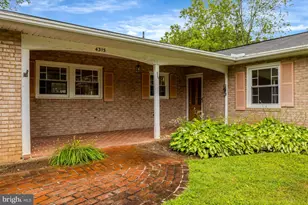 4315 Markwood Ln, Fairfax, VA 22033 - Photo 8